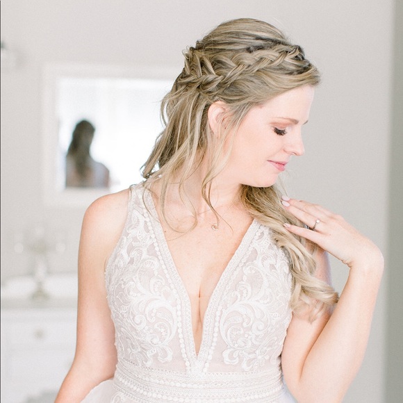 Meet your Posher, Kristy - Picture 1 of 1